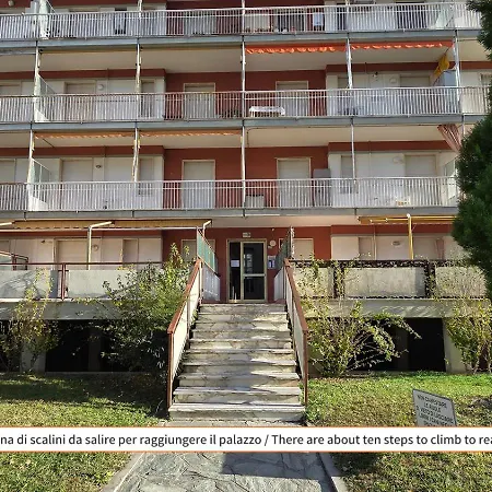 Sakura - By Ligooria *